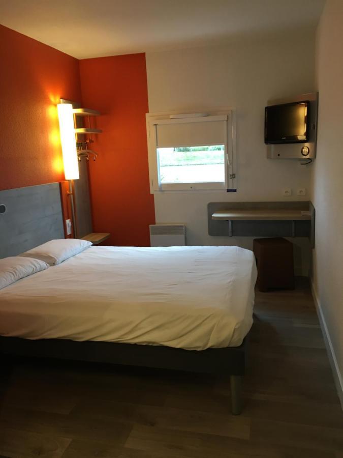 Ibis Budget Rochefort Экстерьер фото